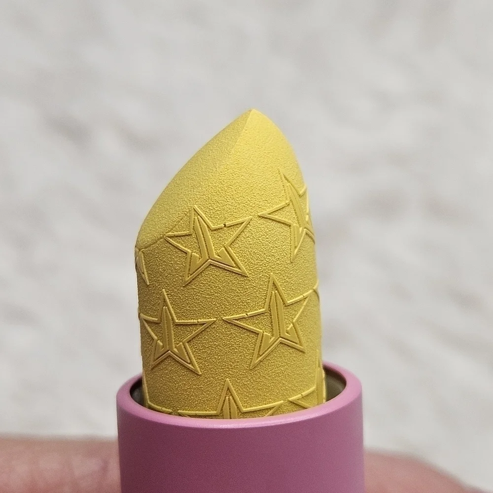 JEFFREE STAR Velvet Trap Lipstick - EASTER SUNDAY